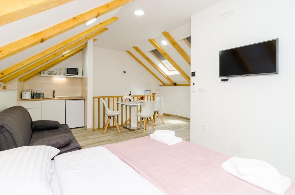 Shining Star Apartamento *