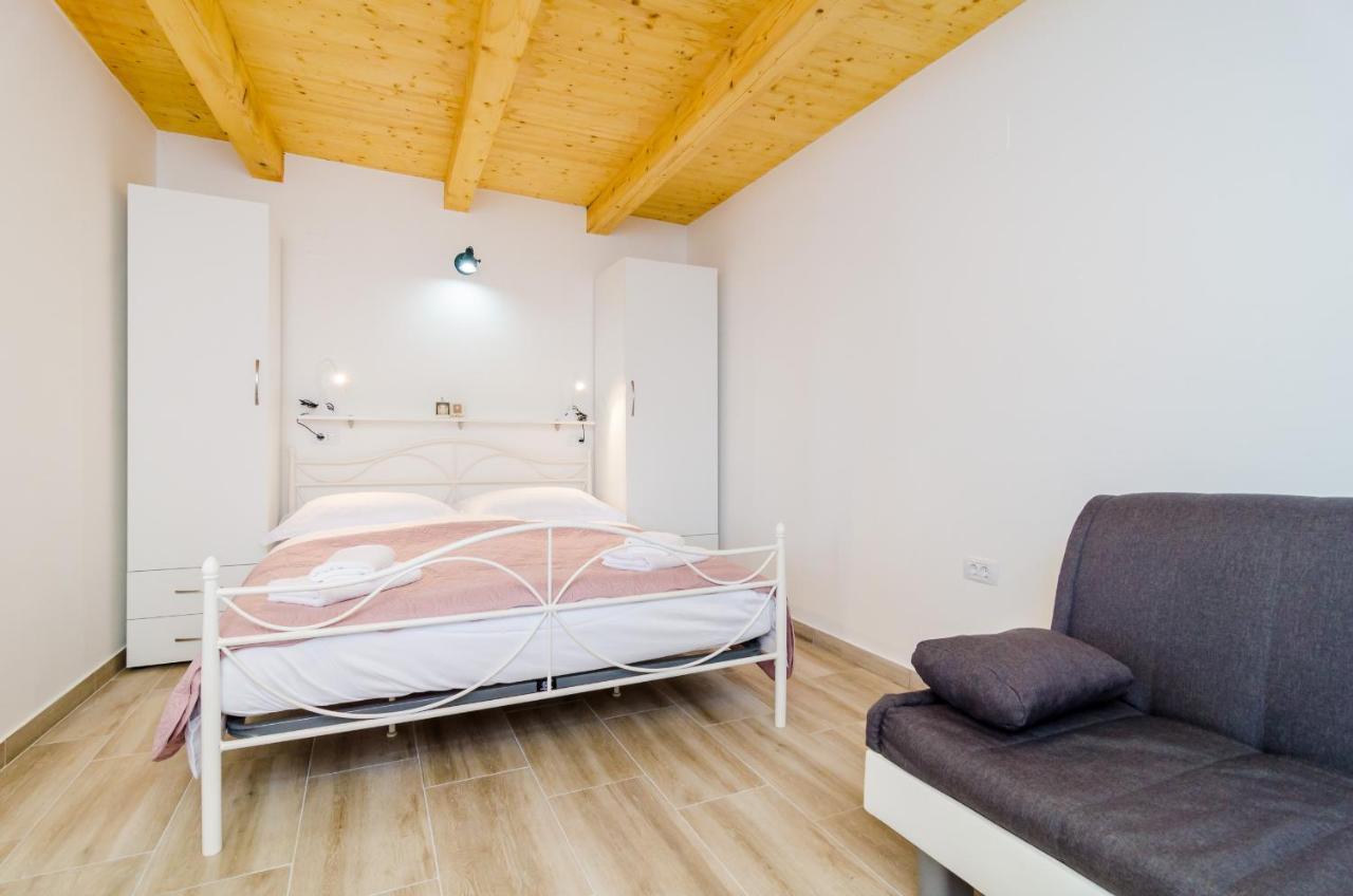Shining Star Apartamento